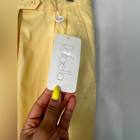 Vintage Yellow Highwaisted Pleated Front Trouser Pants By Rafaella Size 10 - Picture 8 of 9